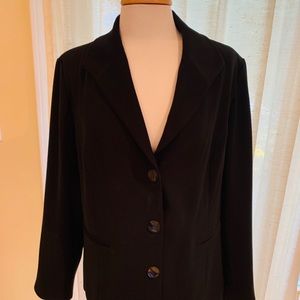 Chico’s basic 3 button black blazer